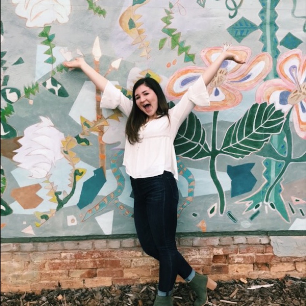 Meet your Posher, Makayla